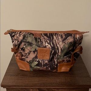 Shaving kit bag